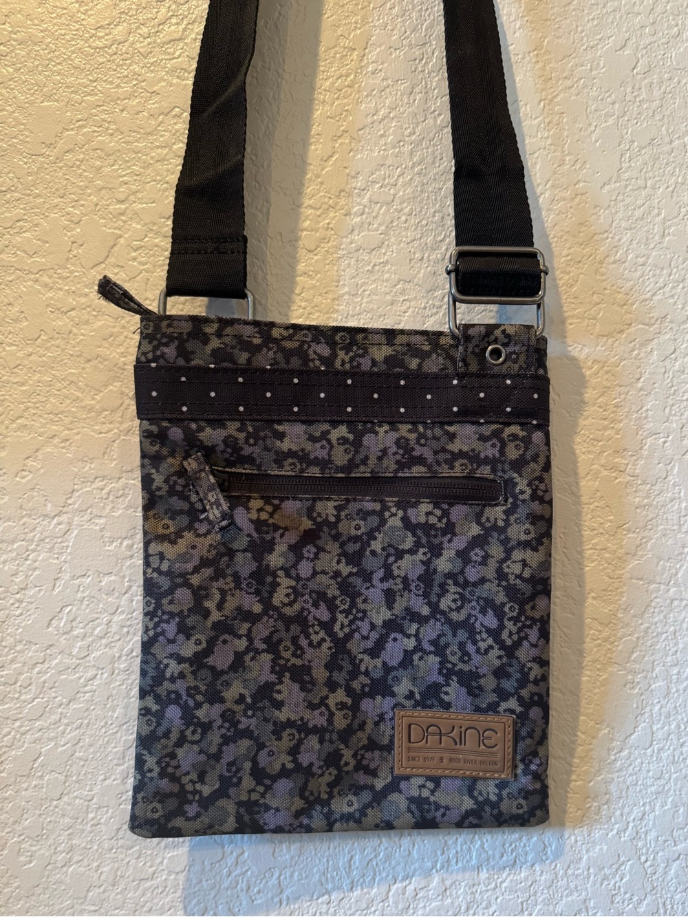 DAKINE Jive Crossbody Floral and Polka Dot Print Bag Travel Canvas